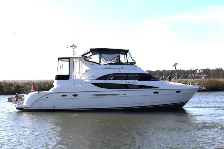 2005 Meridian 459 motor yacht for sale in Savannah, GA, near Hilton Head and Beaufort